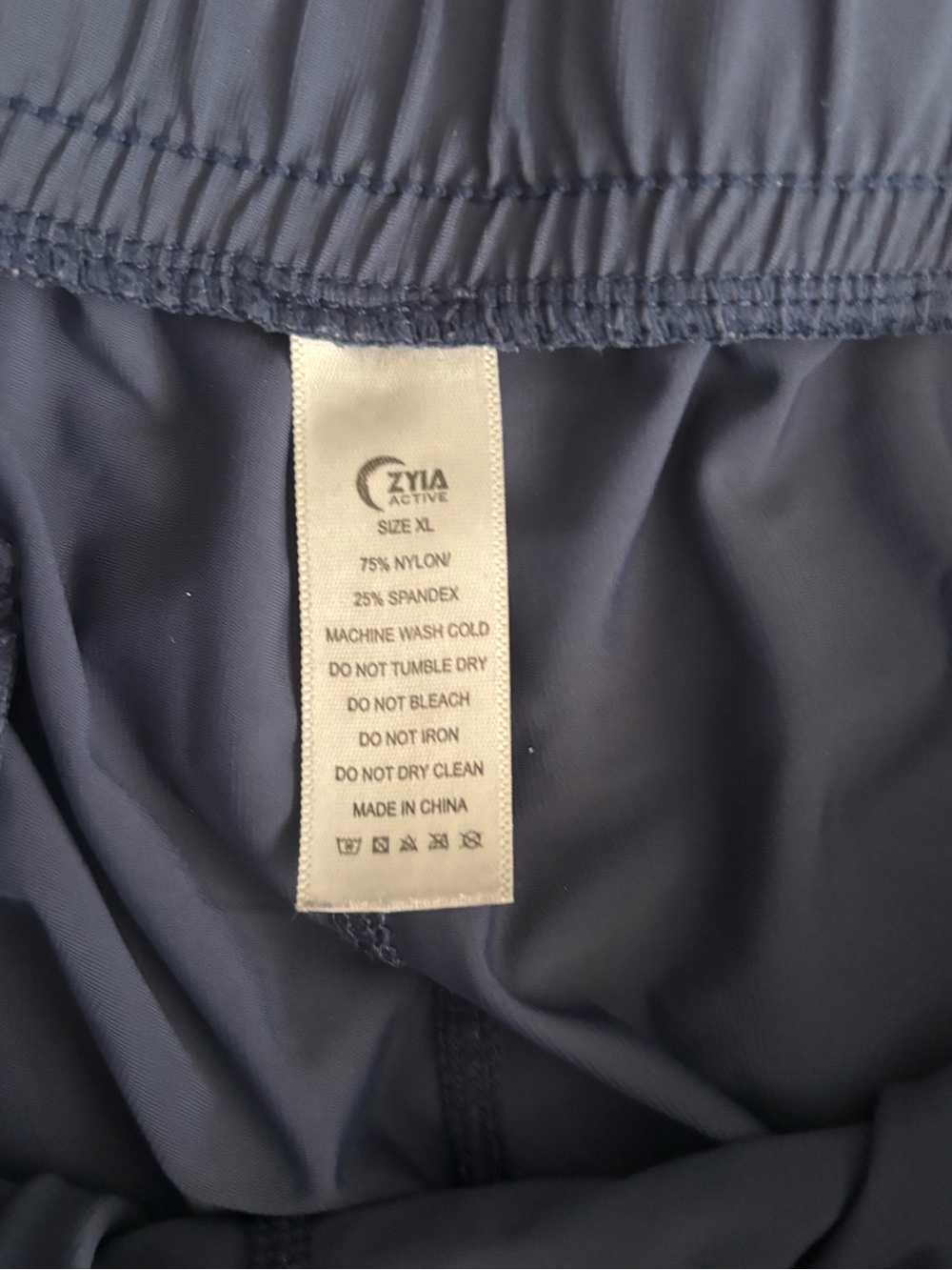 Women’s Navy everywhere pants - Picture 2 of 2
